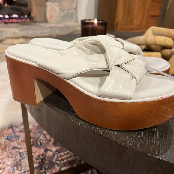 Donna Karan Pure Adalee Platform Sandals size 10 nwot - Picture 4 of 6